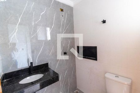 Casa à venda com 108m², 3 quartos e 2 vagas Casa à venda com 108m², 3 quartos e 2 vagasBanheiro da Suíte