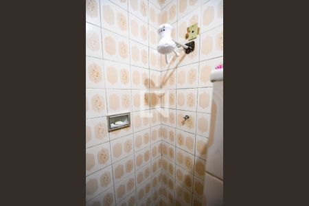 Casa para alugar com 74m², 2 quartos e sem vaga Casa para alugar com 74m², 2 quartos e sem vagaBox - Banheiro