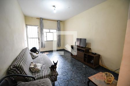 Casa para alugar com 74m², 2 quartos e sem vaga Casa para alugar com 74m², 2 quartos e sem vagaSala