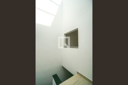 Hall da escada de casa à venda com 3 quartos, 105m² em Vila São Geraldo, São Paulo