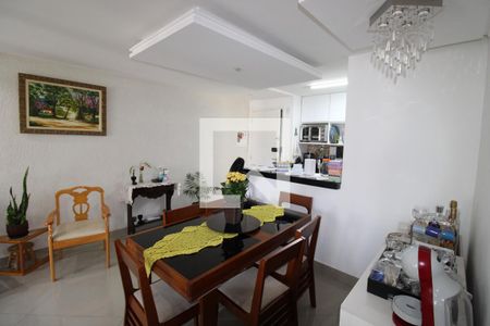 Apartamento à venda com 70m², 2 quartos e 1 vagaSala