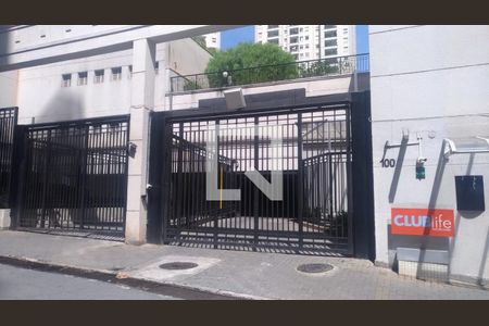 Apartamento à venda com 70m², 2 quartos e 1 vagaFachada e portaria