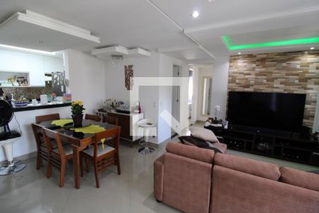 Apartamento à venda com 70m², 2 quartos e 1 vagaSala