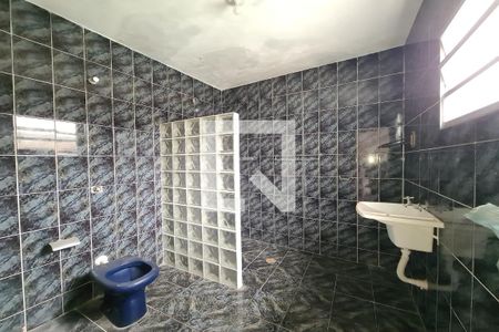 Banheiro de casa para alugar com 1 quarto, 46m² em Jardim Tietê, São Paulo