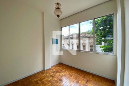 Quarto 1 de apartamento para alugar com 2 quartos, 60m² em Cosmos, Rio de Janeiro