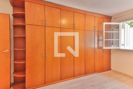 Quarto 01 de casa de condomínio para alugar com 2 quartos, 95m² em Vila Antônio, São Paulo
