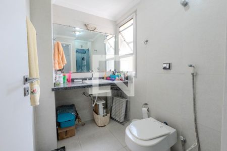 Apartamento para alugar com 140m², 4 quartos e 1 vaga Apartamento para alugar com 140m², 4 quartos e 1 vagaBanheiro da Suíte