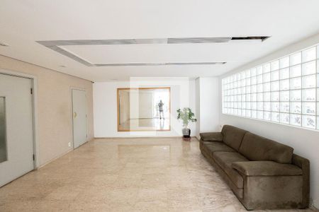 Apartamento para alugar com 140m², 4 quartos e 1 vaga Apartamento para alugar com 140m², 4 quartos e 1 vagaHall de entrada