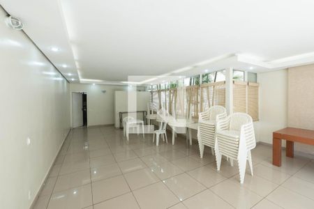 Apartamento para alugar com 140m², 4 quartos e 1 vaga Apartamento para alugar com 140m², 4 quartos e 1 vagaÁrea comum - Salão de festas