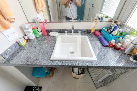 Apartamento para alugar com 140m², 4 quartos e 1 vaga Apartamento para alugar com 140m², 4 quartos e 1 vagaBanheiro da Suíte