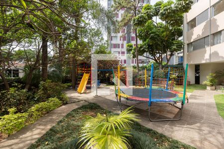 Apartamento para alugar com 140m², 4 quartos e 1 vaga Apartamento para alugar com 140m², 4 quartos e 1 vagaÁrea comum - Playground