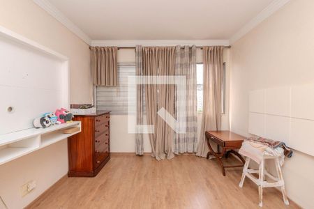 Apartamento para alugar com 140m², 4 quartos e 1 vaga Apartamento para alugar com 140m², 4 quartos e 1 vagaSuíte