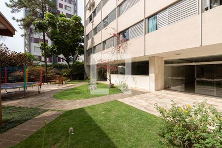 Apartamento para alugar com 140m², 4 quartos e 1 vaga Apartamento para alugar com 140m², 4 quartos e 1 vagaÁrea comum