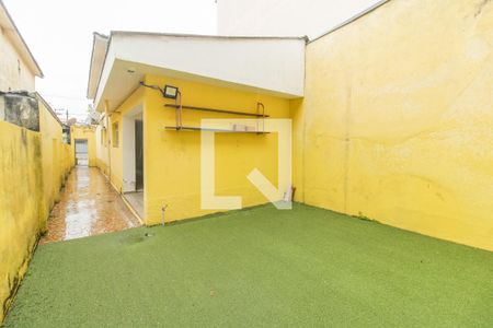Casa à venda com 165m², 2 quartos e 2 vagas Casa à venda com 165m², 2 quartos e 2 vagasQuintal