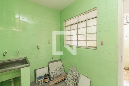 Casa à venda com 165m², 2 quartos e 2 vagas Casa à venda com 165m², 2 quartos e 2 vagasÁrea de Serviço