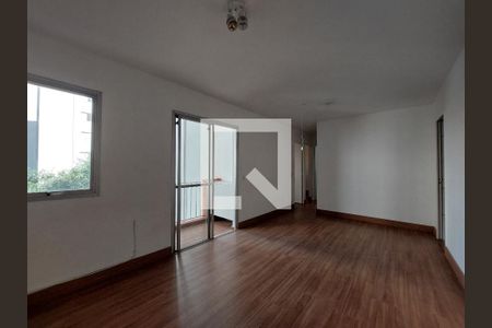 Sala de apartamento à venda com 3 quartos, 68m² em Jardim Taquaral, São Paulo