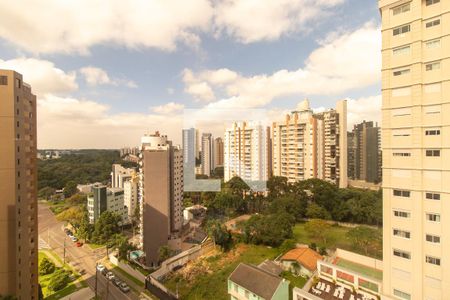 Vista da Sala de apartamento para alugar com 3 quartos, 144m² em Mossunguê, Curitiba