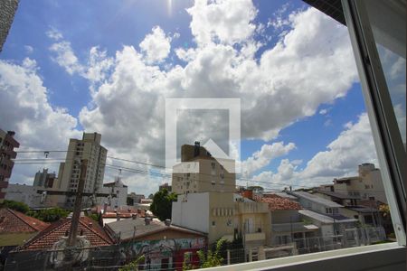 Sala - Vista de apartamento à venda com 2 quartos, 74m² em Passo D’areia, Porto Alegre