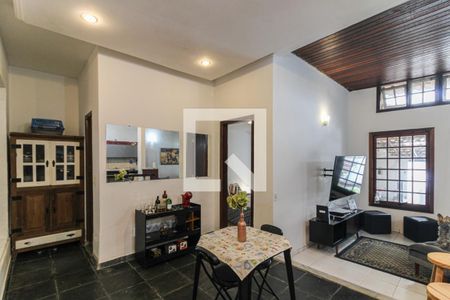 Sala de casa à venda com 2 quartos, 150m² em Recreio dos Bandeirantes, Rio de Janeiro