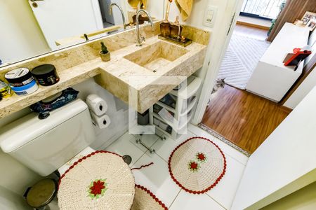 Banheiro Corredor de apartamento para alugar com 2 quartos, 70m² em Jardim Parque Morumbi, São Paulo