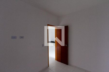 Quarto de apartamento para alugar com 2 quartos, 32m² em Vila Carrão, São Paulo