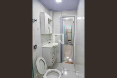 Banheiro de apartamento para alugar com 1 quarto, 45m² em Loteamento Caminhos de São Conrado (sousas), São Paulo