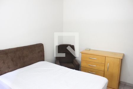 Quarto de apartamento para alugar com 1 quarto, 75m² em Itararé, São Vicente