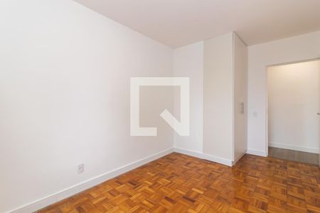Quarto 1 de apartamento para alugar com 2 quartos, 69m² em Vila Olímpia, São Paulo