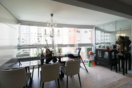 Varanda  de apartamento para alugar com 2 quartos, 92m² em Vila Olímpia, São Paulo