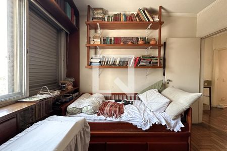 Apartamento à venda com 105m², 3 quartos e 2 vagasQuarto 2