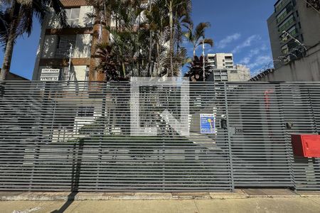 Apartamento à venda com 105m², 3 quartos e 2 vagasFachada