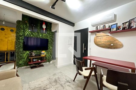 Sala de apartamento à venda com 2 quartos, 58m² em Perdizes, São Paulo