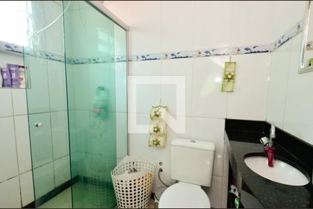 Casa à venda com 89m², 8 quartos e 3 vagas Casa à venda com 89m², 8 quartos e 3 vagasBanheiro suite/ casa2