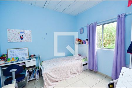 Casa à venda com 89m², 8 quartos e 3 vagas Casa à venda com 89m², 8 quartos e 3 vagasQuarto2 casa1