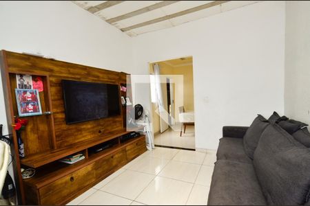Sala casa2 de casa à venda com 8 quartos, 89m² em Jardim Vitória, Belo Horizonte