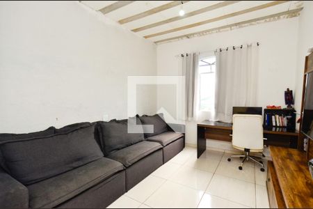 Sala casa2 de casa para alugar com 8 quartos, 89m² em Jardim Vitória, Belo Horizonte