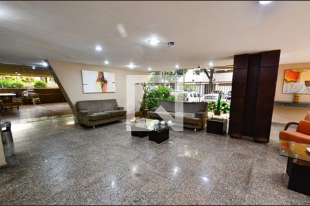 Apartamento à venda com 225m², 4 quartos e 3 vagasArea comum/hall