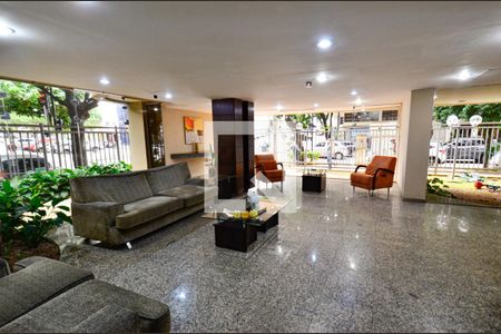 Apartamento à venda com 225m², 4 quartos e 3 vagasArea comum/hall