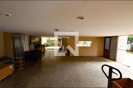 Apartamento à venda com 225m², 4 quartos e 3 vagasArea comum/hall
