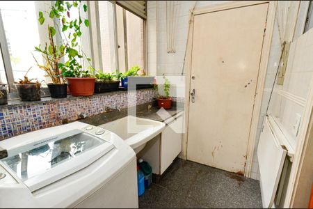 Apartamento à venda com 225m², 4 quartos e 3 vagasArea de serviço