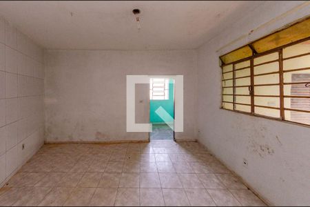 Casa para alugar com 300m², 3 quartos e 1 vaga Casa para alugar com 300m², 3 quartos e 1 vagaCasa 5