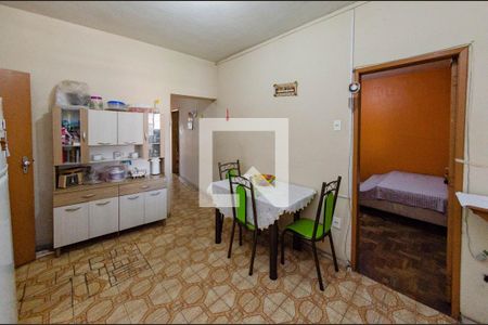 Casa para alugar com 300m², 3 quartos e 1 vaga Casa para alugar com 300m², 3 quartos e 1 vagaSala de jantar