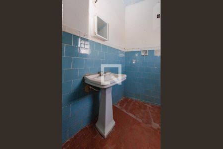 Casa para alugar com 300m², 3 quartos e 1 vaga Casa para alugar com 300m², 3 quartos e 1 vagaCasa 5