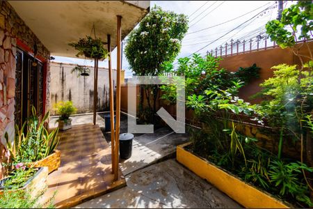 Casa para alugar com 300m², 3 quartos e 1 vaga Casa para alugar com 300m², 3 quartos e 1 vagaÁrea externa