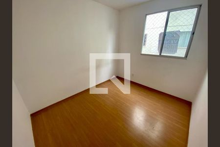 Quarto 2 de apartamento à venda com 2 quartos, 45m² em Chácara Cotia, Contagem