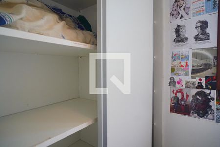 Quarto - Armários de apartamento para alugar com 1 quarto, 29m² em Lagoa da Conceição, Florianópolis