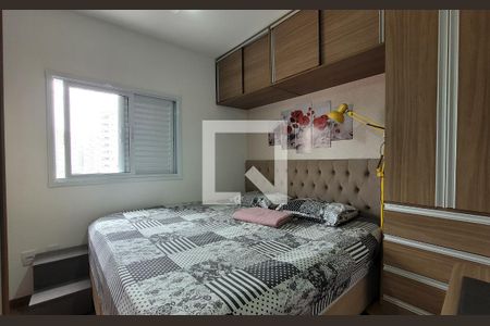 Quarto de apartamento à venda com 2 quartos, 50m² em Vila Scarpelli, Santo André