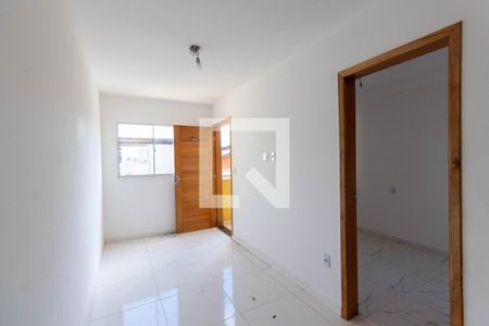 Sala de apartamento para alugar com 2 quartos, 50m² em Cidade Antônio Estêvão de Carvalho, São Paulo