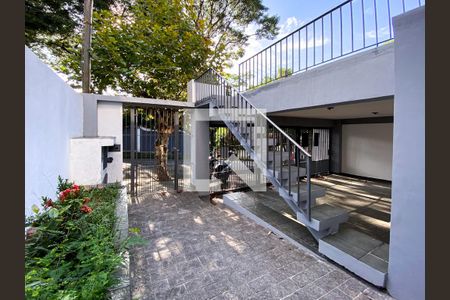 Área Externa de casa para alugar com 4 quartos, 357m² em Butantã, São Paulo