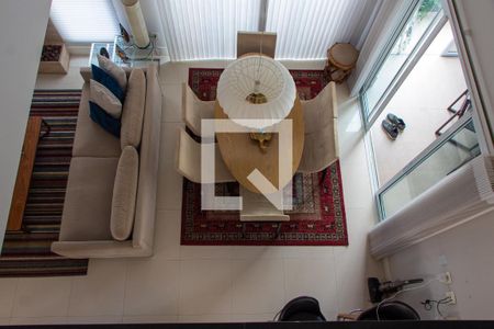 Casa de condomínio para alugar com 240m², 2 quartos e 4 vagas Casa de condomínio para alugar com 240m², 2 quartos e 4 vagasVISTA DO ANDAR DE CIMA